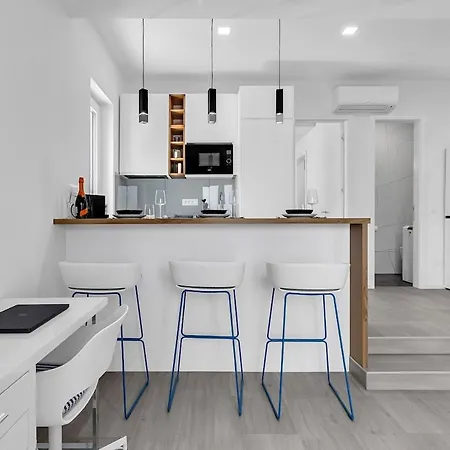 Bamboo House App 1 - Exklusiv *