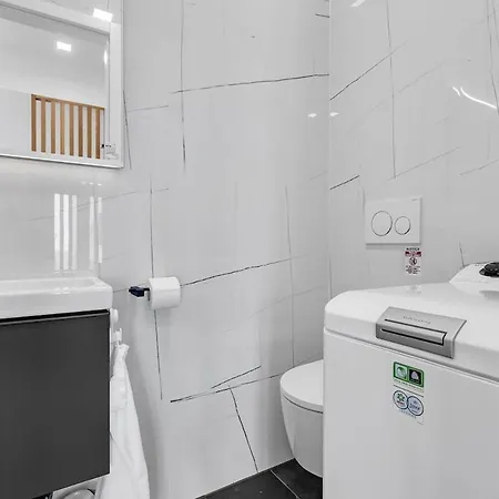 Bamboo House App 1 - Exklusiv Апартаменти *