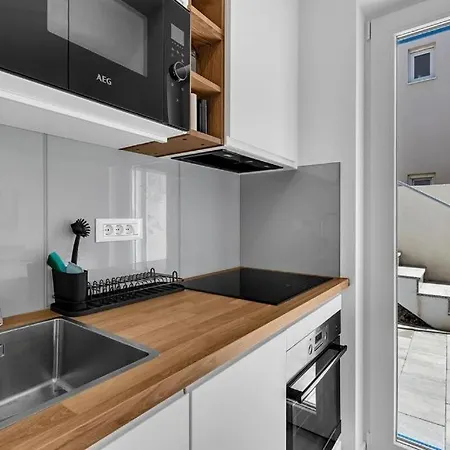 Bamboo House - Exklusiv Apartman *