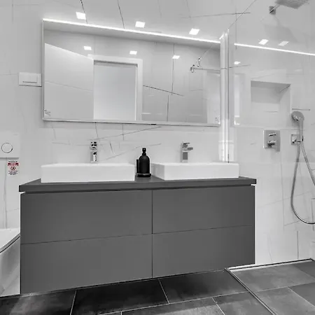 Bamboo House - Exklusiv Apartman *