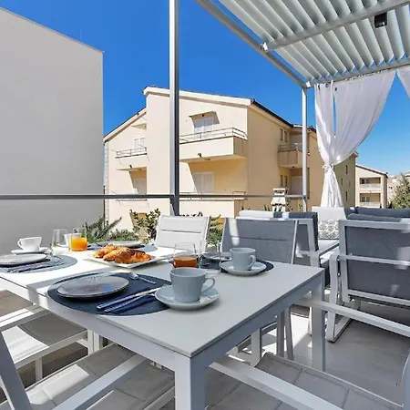 Bamboo House - Exklusiv Apartman Makarska