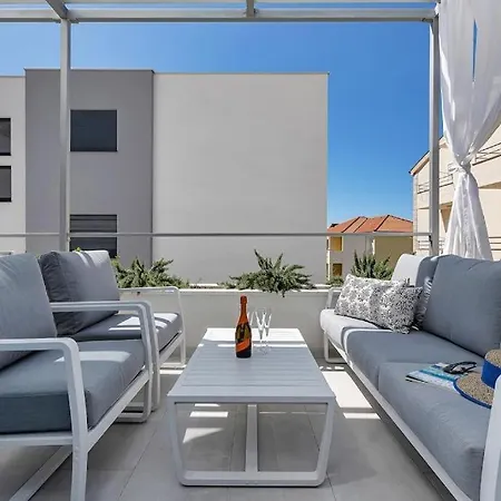 Bamboo House - Exklusiv Makarska